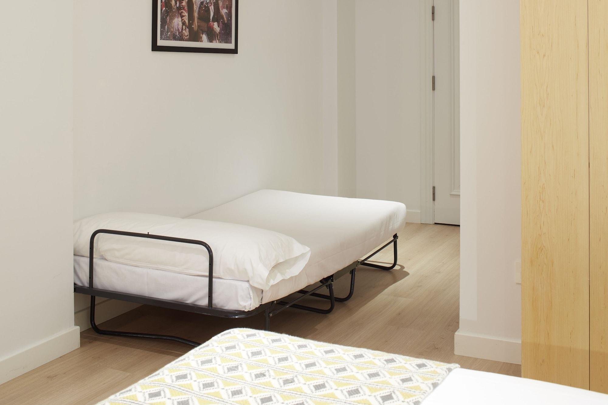 Hostal Arriazu Pamplona Ngoại thất bức ảnh