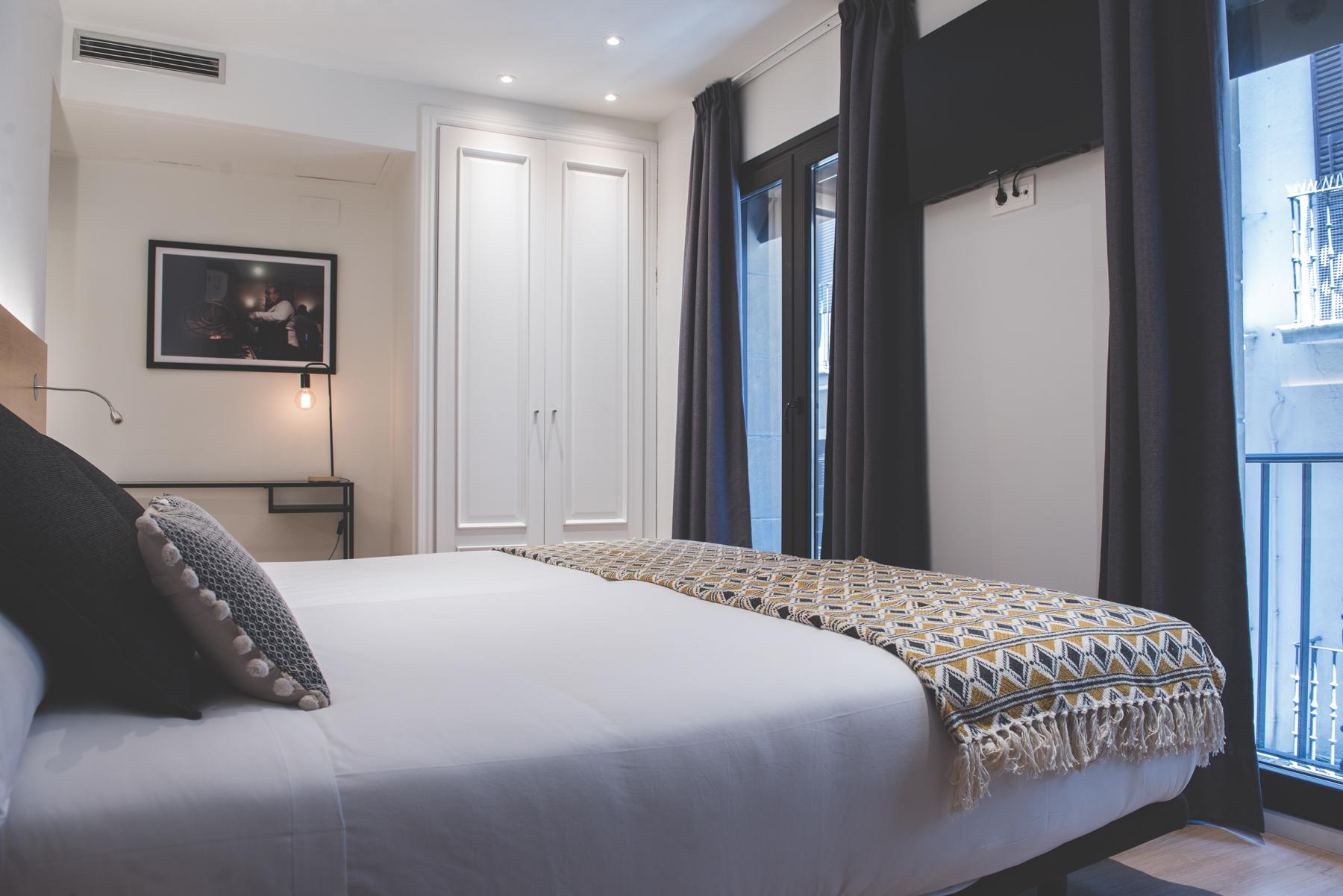 Hostal Arriazu Pamplona Ngoại thất bức ảnh